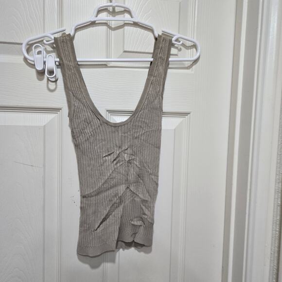 Boden XS Ribbed Scoop Neck Tank Top Beige Taupe Knit Stretch Minimalist Y2K - Picture 8 of 9